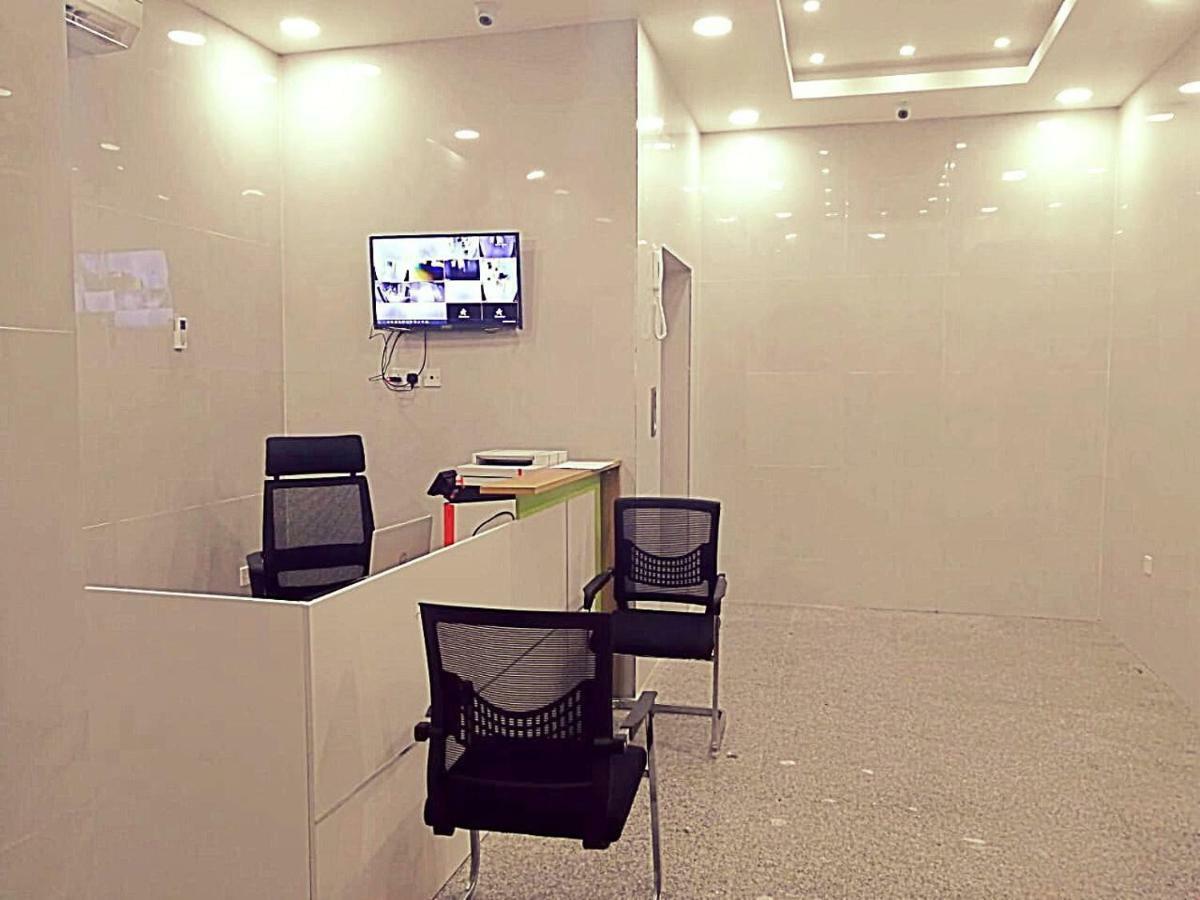 Al Mansour Building