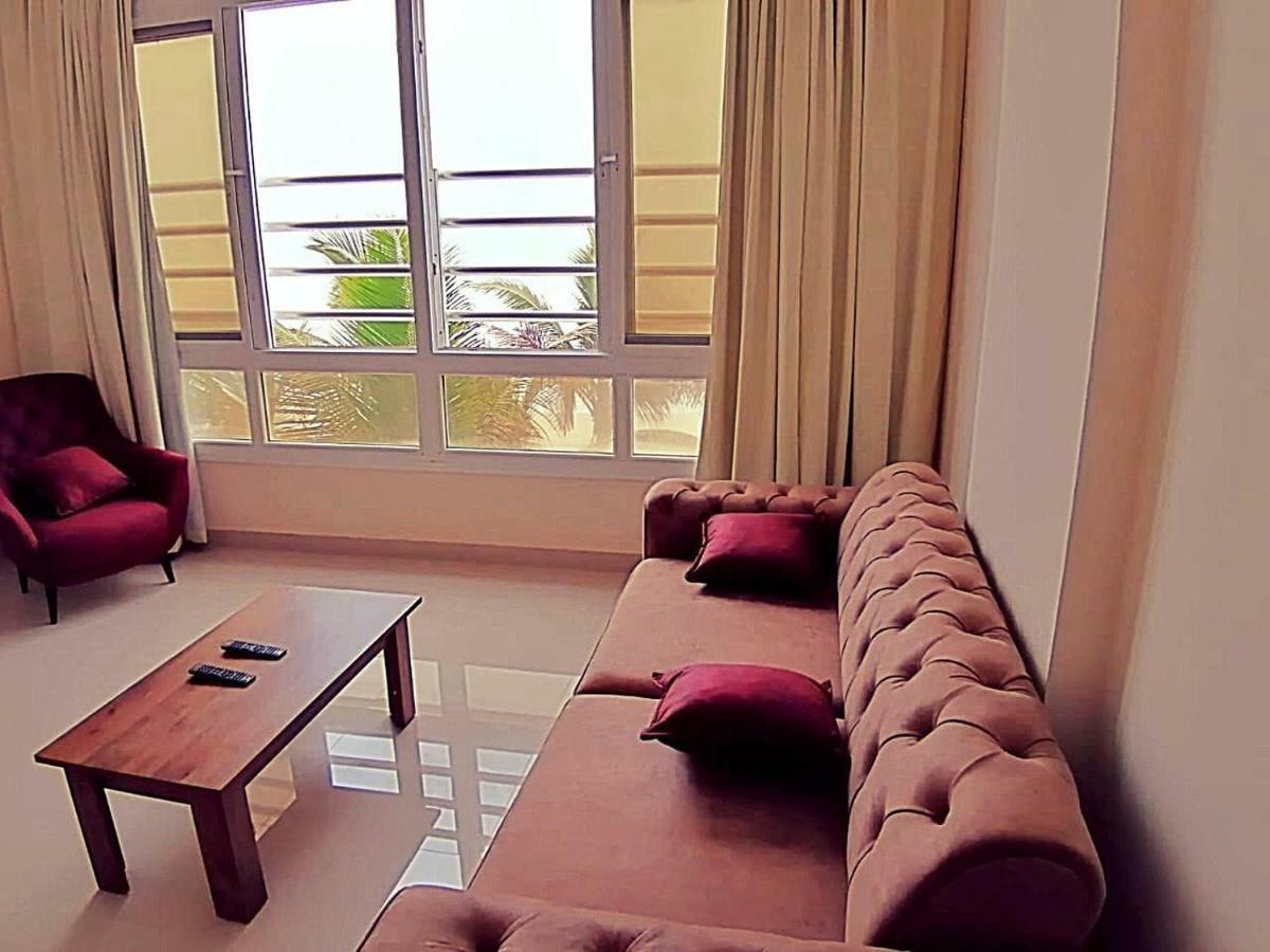 Al Mansour Building * Salalah
